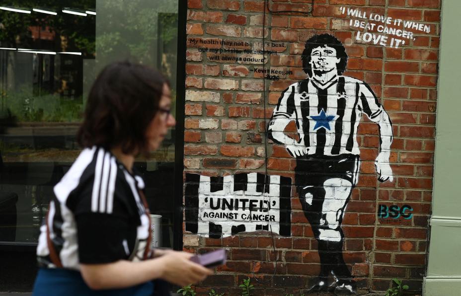 Легендарного Кевина Кигана в Англии до сих пор рисуют на стенах. Фото: Reuters/Lee Smith